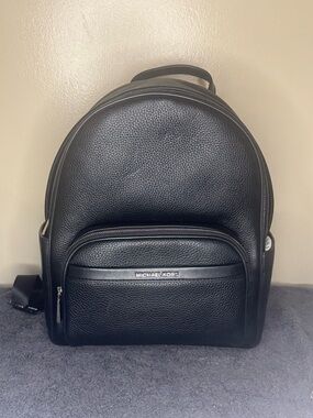 MICHAEL KORS Bex Medium Pebbled Leather Backpack